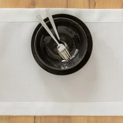 Obrusy, Serwetki I Bieżniki|Obrusy, Serwetki I Bieżniki| Bieżnik na stół kremowy MILANI 40x140 cm