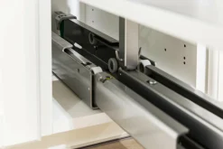 Systemy Cargo| Cargo wysokie do szafki 30 cm, front wysuwny. chrom