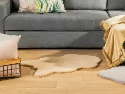 Dywaniki| Dywanik kremowy sztuczne futro FUTRZAK 60x90 cm