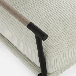 Fotele Wypoczynkowe| Fotel sztruksowy kremowy DRITRE