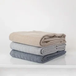 inny Koc granatowy DELHI 180x200 cm