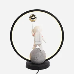 Zumaline Lampa stołowa dekoracyjna LED ASTRONAUTA z balonem