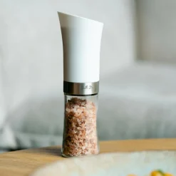 Vialli Design Młynek elektryczny do soli i pieprzu biały LIVIO