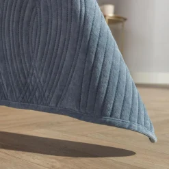 Koce I Narzuty| Narzuta na łóżko jasnoniebieska SILKY 180x200 cm