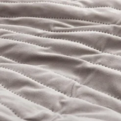 Narzuta na łóżko jasnoszara NEW WAVE 200x220 cm