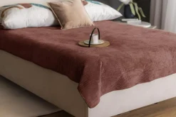 Koce I Narzuty| Narzuta na łóżko różowa SILKY 200x220 cm