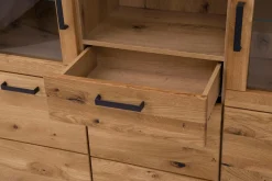 Nowoczesny kredens do salonu NOTINA