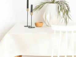 Obrus glamour kremowy ARIES 140x220 cm