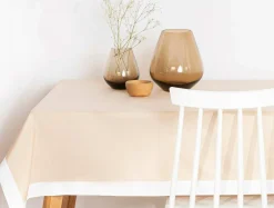 Estetica Obrus z listwą beżowo-biały CADRE 140x240 cm