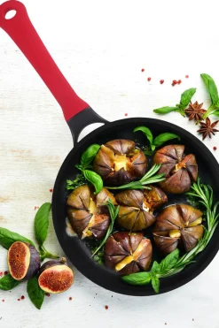 Garnki, Patelnie I Pokrywki| Patelnia na indukcję z czerwoną rączką REVERO 20 cm