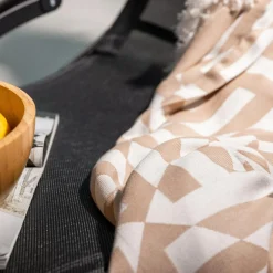 Texpol Pled z frędzlami beżowy MIRROR 150x200 cm