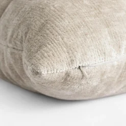 Poduszka dekoracyjna beżowa GLOW 60x60 cm