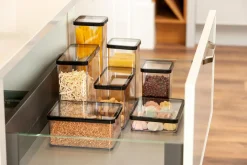 ROTHO Pojemnik do żywności LOFT czarny 1 l