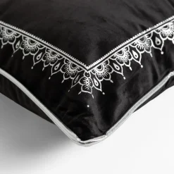 inny Poszewka ze słoniem czarna DAIRA 45x45 cm