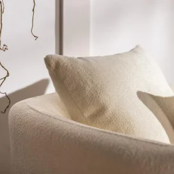 Sofy|inny Sofa 3-osobowa kremowa REMOLLI