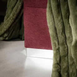 Sofa rozkładana ciemnoróżowa LILI