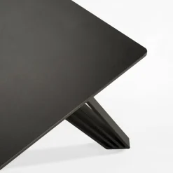 inny Stolik na metalowych nogach EGENO