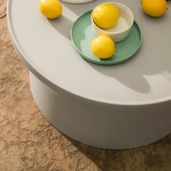 inny Stolik ogrodowy okrągły jasnoszary ULMONDO