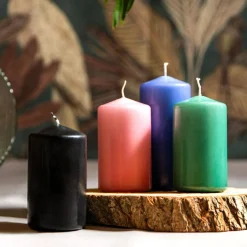 Świeca dekoracyjna zielona 6x10 cm